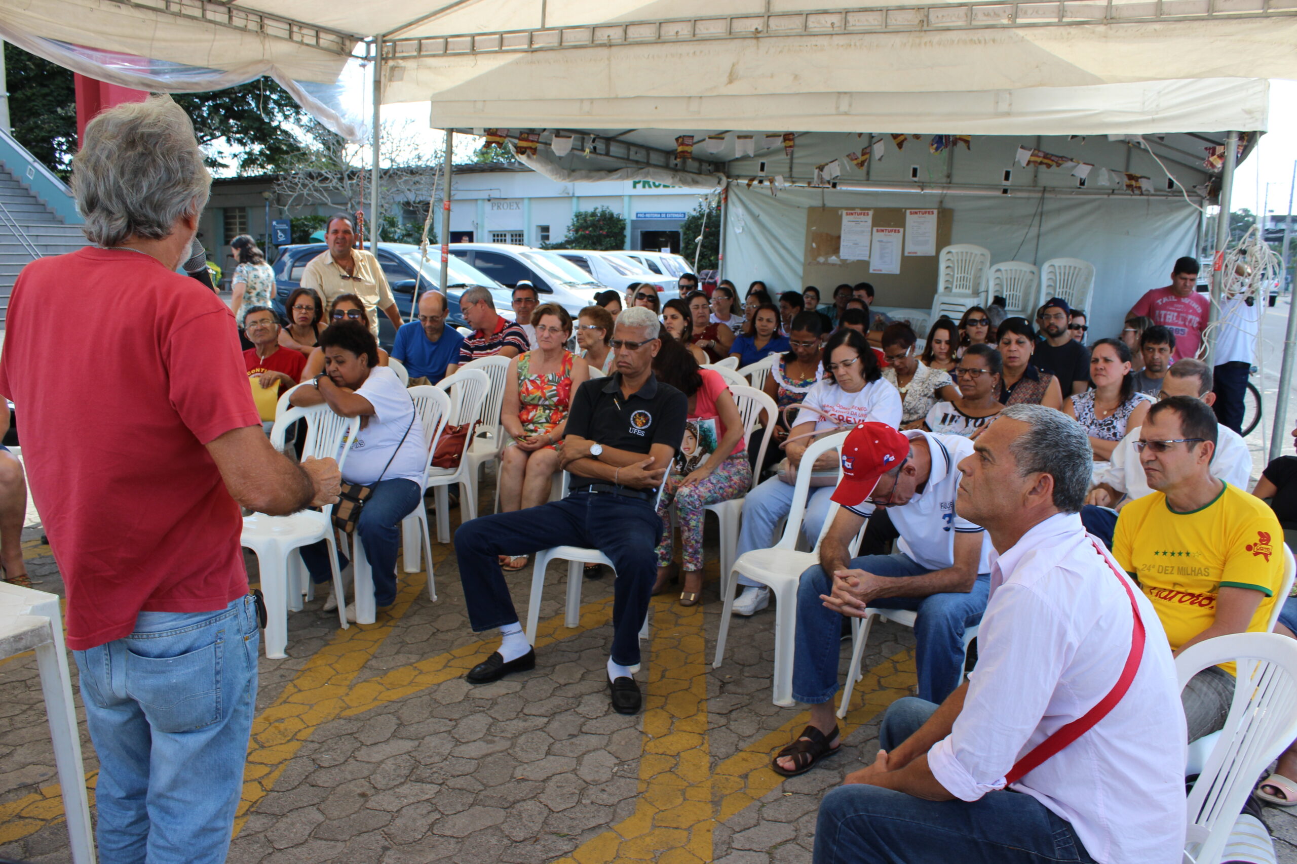 Categoria vai exigir retirada de qualquer menção à greve do SIE