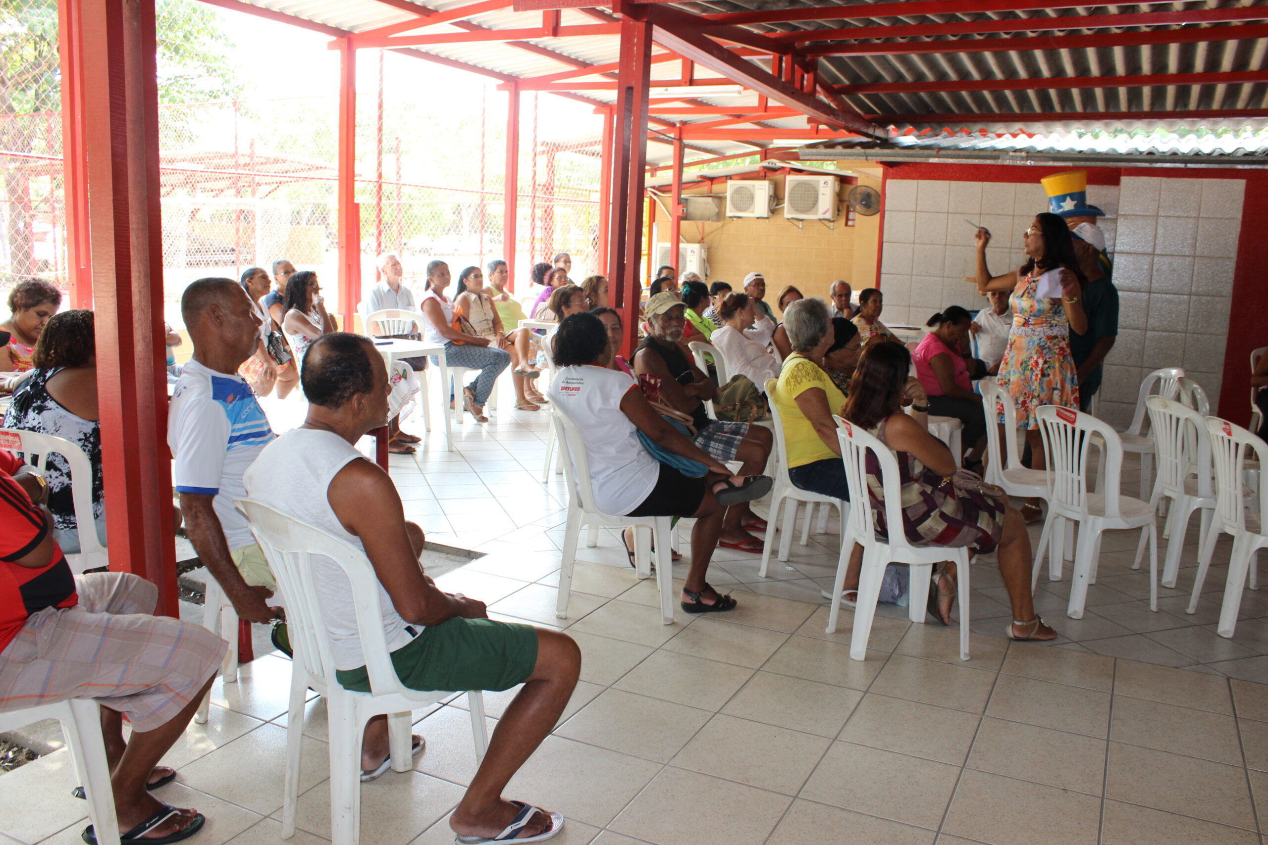 Sintufes realiza a primeira assembleia das aposentadas e dos aposentados neste ano