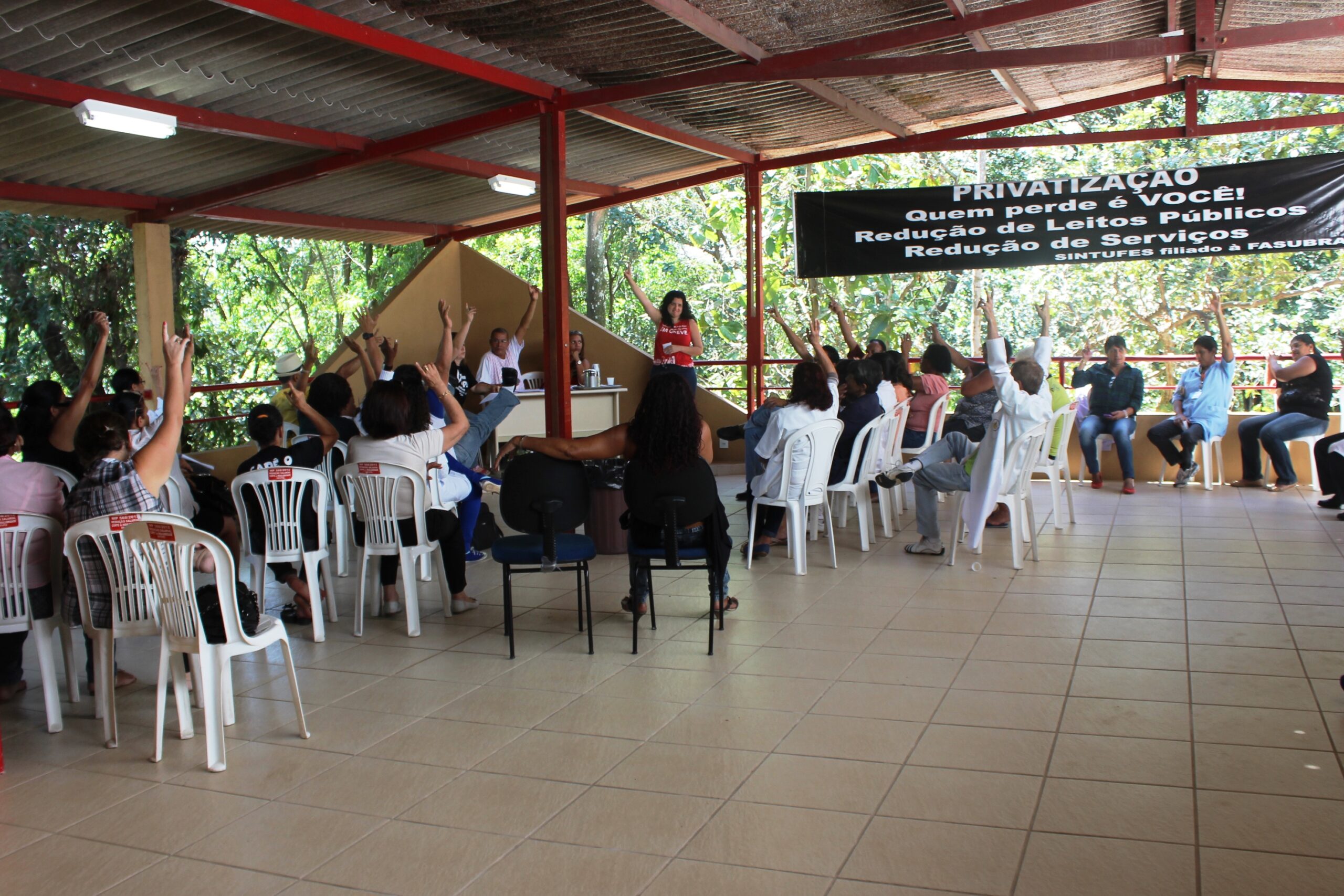 Categoria mantém indicativo de greve!